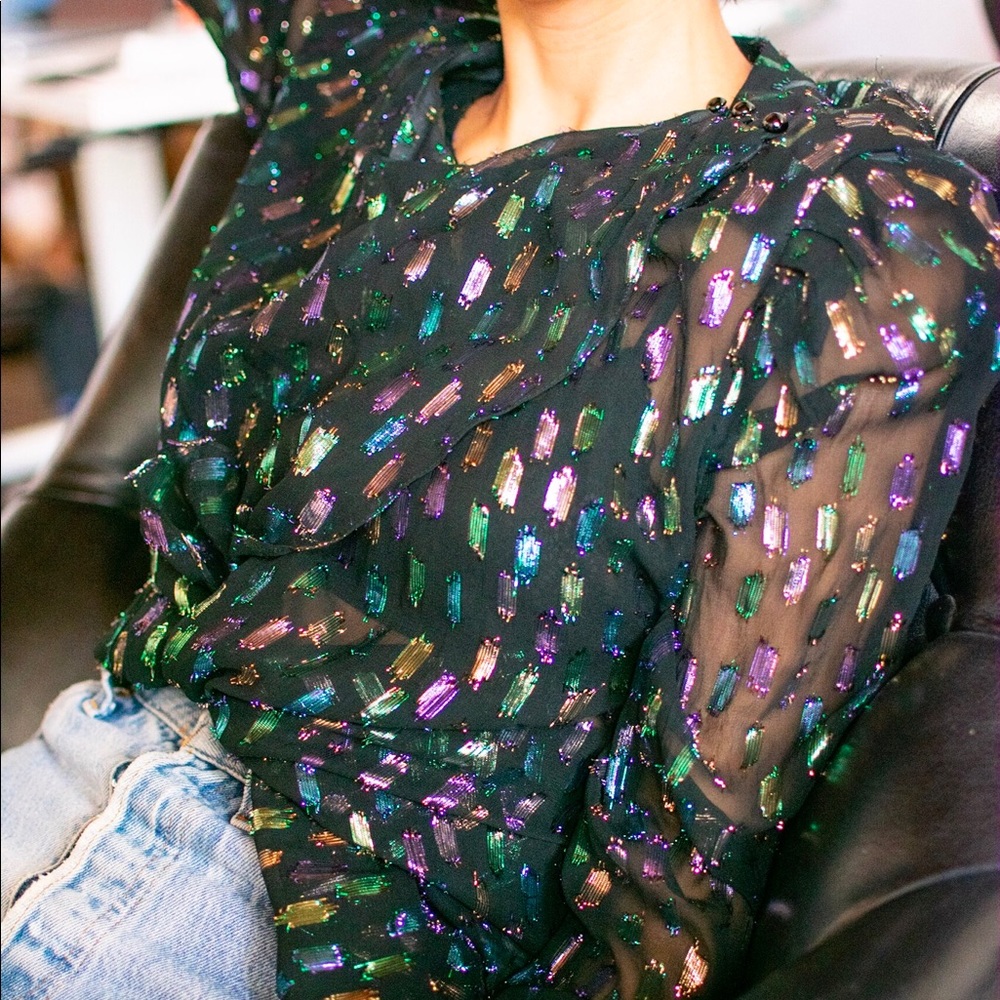 🚫SOLD🚫Vtg sheer shimmer blouse similar to ref